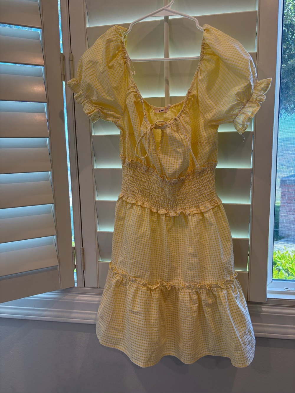 Francesca's Collections Yellow Gingham Puff Sleeve Smocked Mini Dress